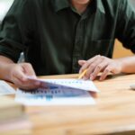 Understanding Fixed vs. Variable Student Loan Rates: A Guide for Inter 20 UnderstandingFixedvsVariableStudentLoanRatesAGuideforInternationalStudents